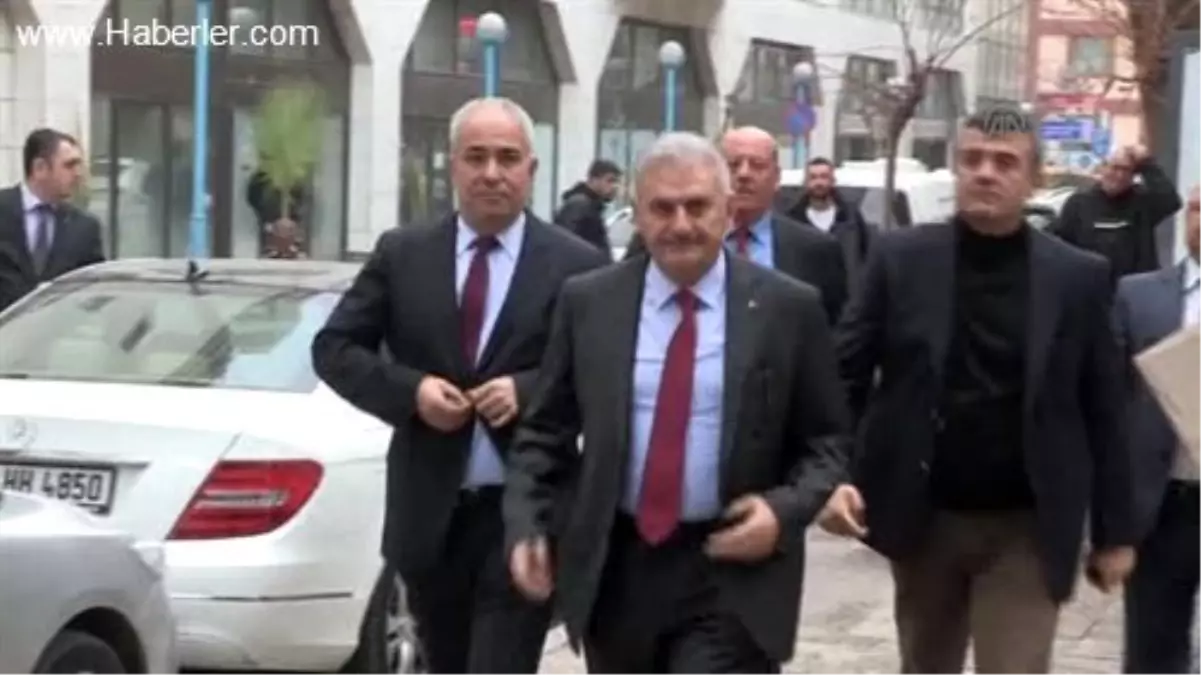 Binali Yıldırım\'dan Ege İhracatçı Birliklerine Ziyaret