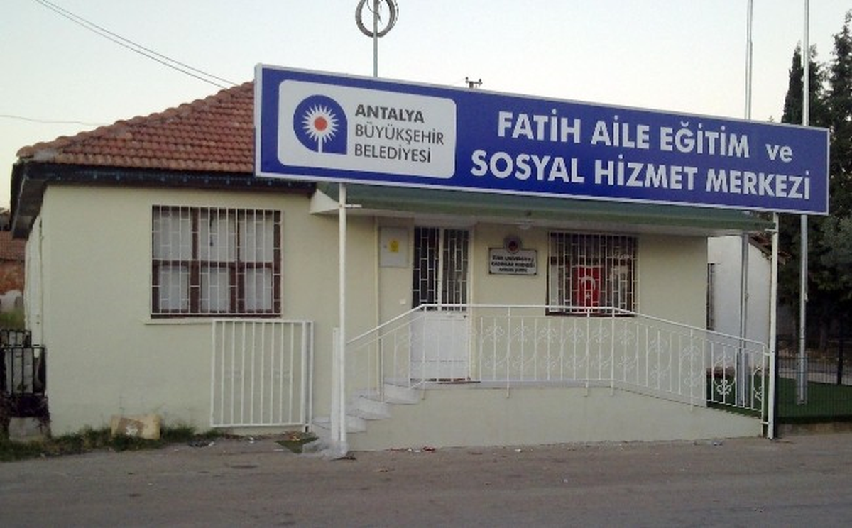 Antalya Büyükşehir\'den Yeni Aile Eğitim Merkezi