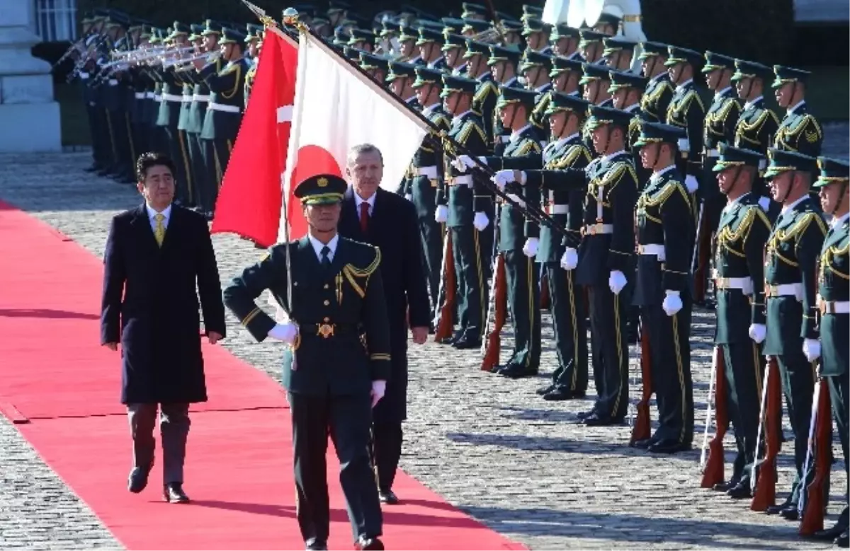 Erdoğan Japonya\'da Devlet Konukevi\'nde Resmi Törenle Karşılandı