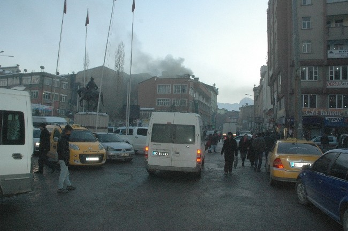 Hakkari\'de Hava Kirliliği Sorunu Büyüyor