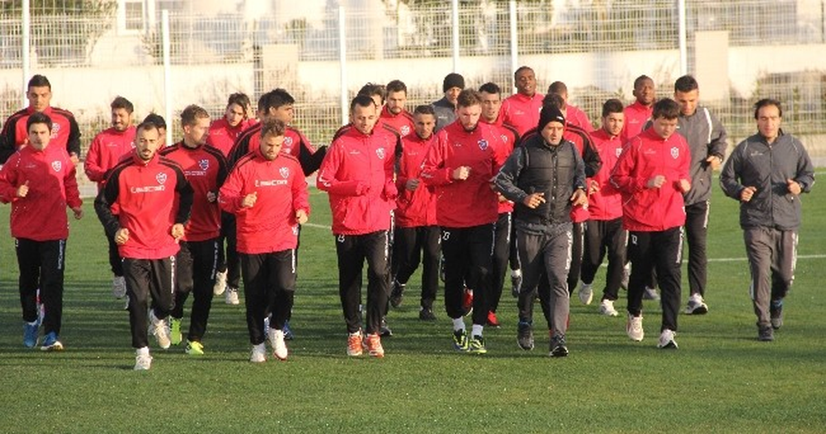 Kardemir Karabükspor, Çalışmalarını Sürdürüyor