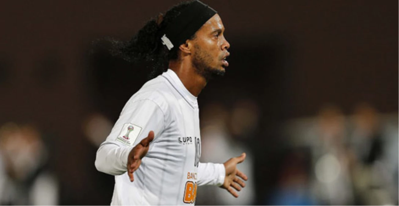 Marca: Ronaldinho Beşiktaş\'a "10 Şart" Koştu