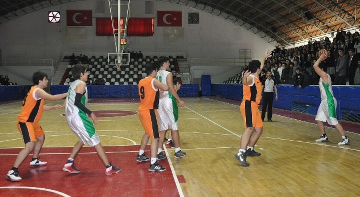 Okullar Arası Basketbol Müsabakaları