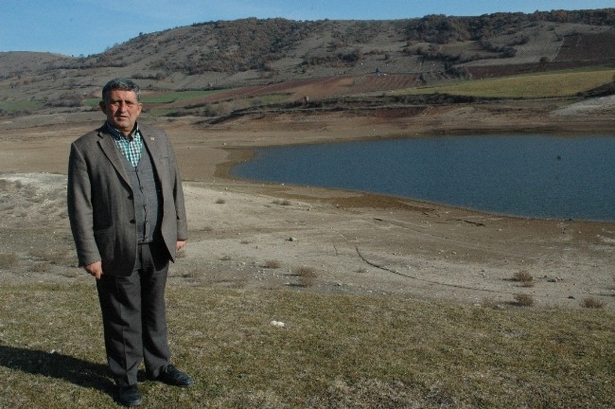 Yenişehir\'de Göletlerde Su Kalmadı