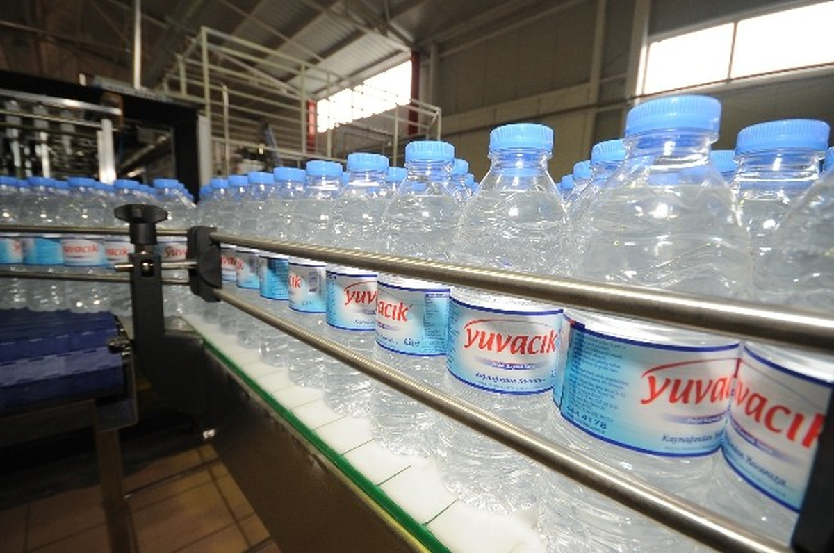 Yuvacık Su Saatte 16 Bin Adet Pet Şişe Üretecek