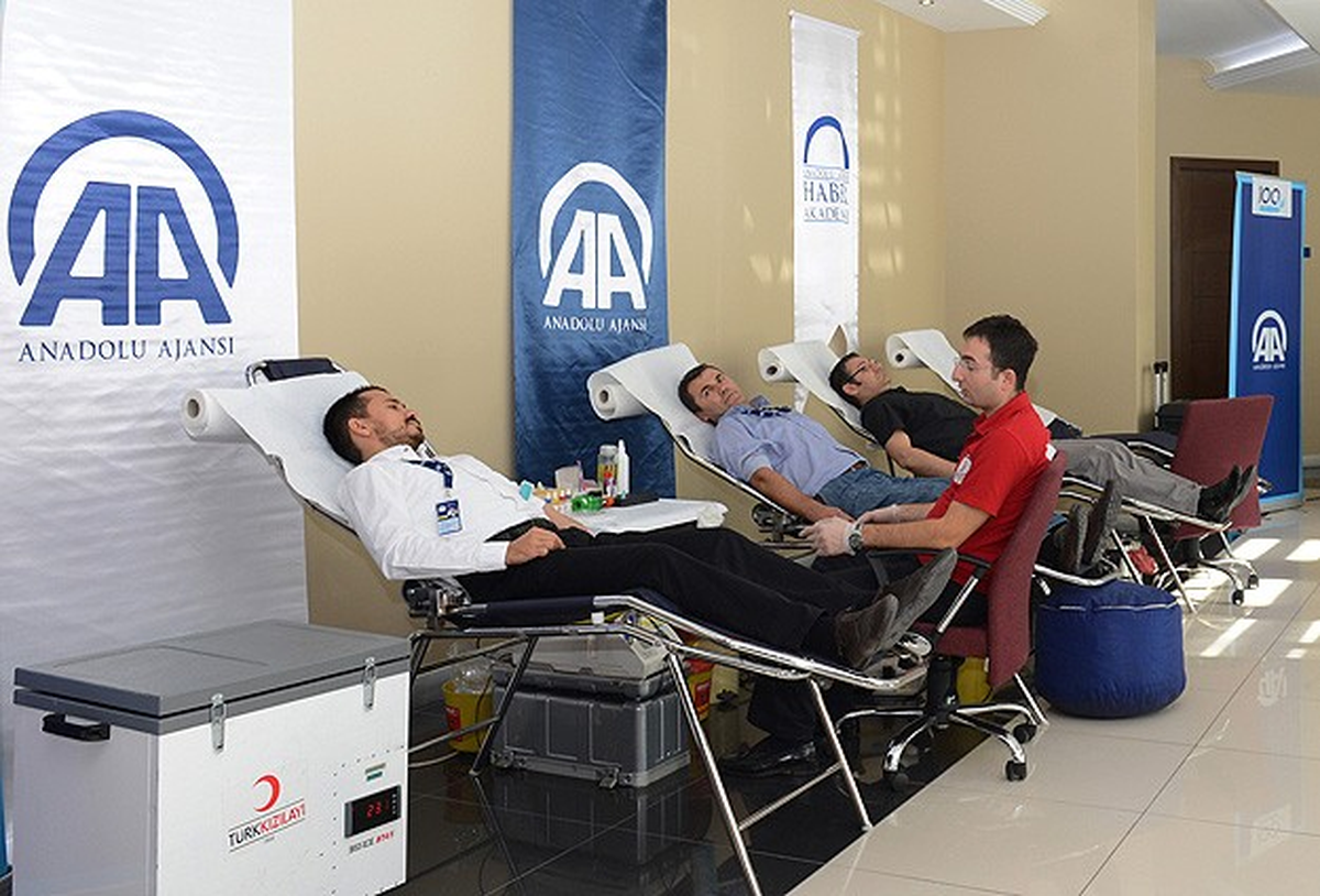 Anadolu Ajansından Kan Bağışı