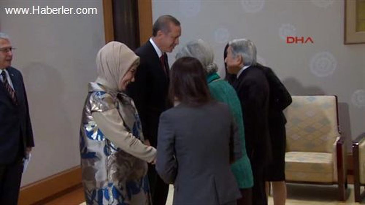 Başbakan Erdoğan, Japon İmparator Akihito ile Görüştü