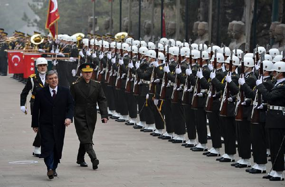 "Meşruiyetin Temeli Bugün Demokrasiden Geçmektedir"