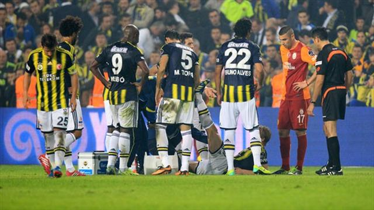 Emre Belözoğlu\'ndan Kaptanlık Göndermesi