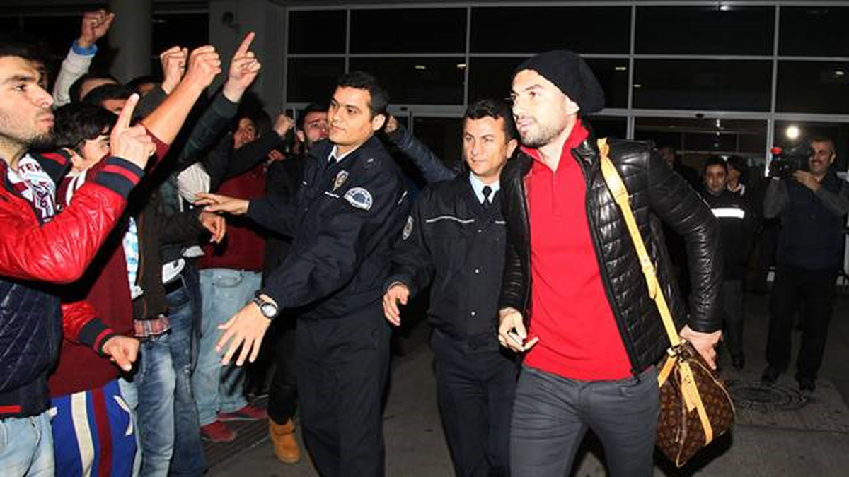 Galatasaray Antalya\'ya Geldi