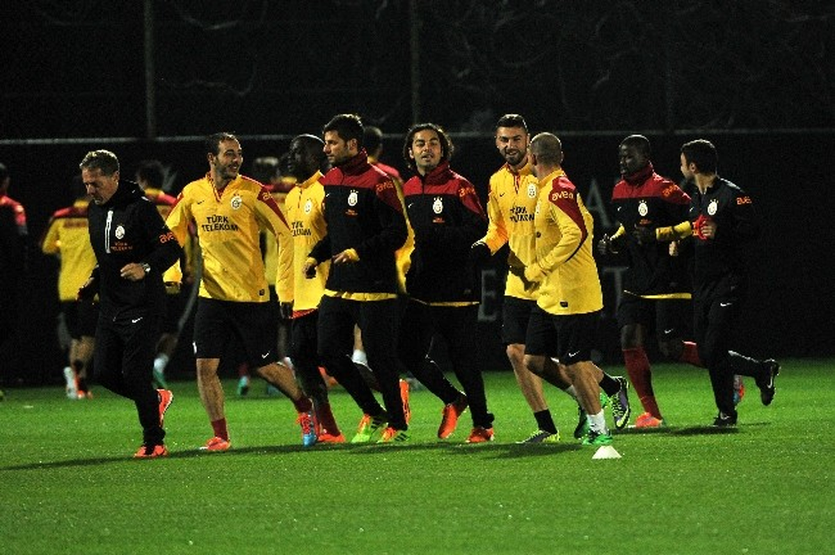 Galatasaray, İkinci Yarı Çalışmalarını Sürdürdü