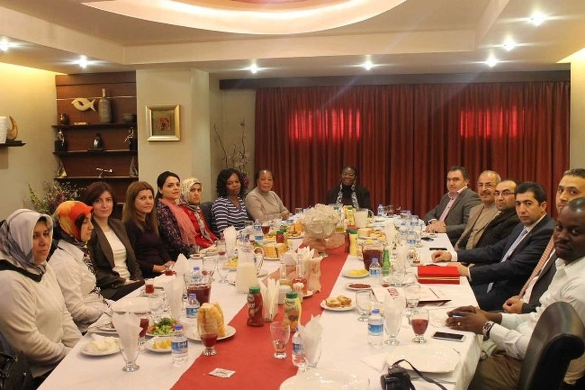 Kongo Devlet Başkan Yardımcısının Oylat Keyfi