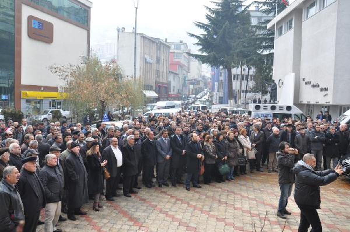 Maden Şirketi Yılbaşı Hediyesi Gönderdi, Çevreciler Tepki Eylemi Düzenledi