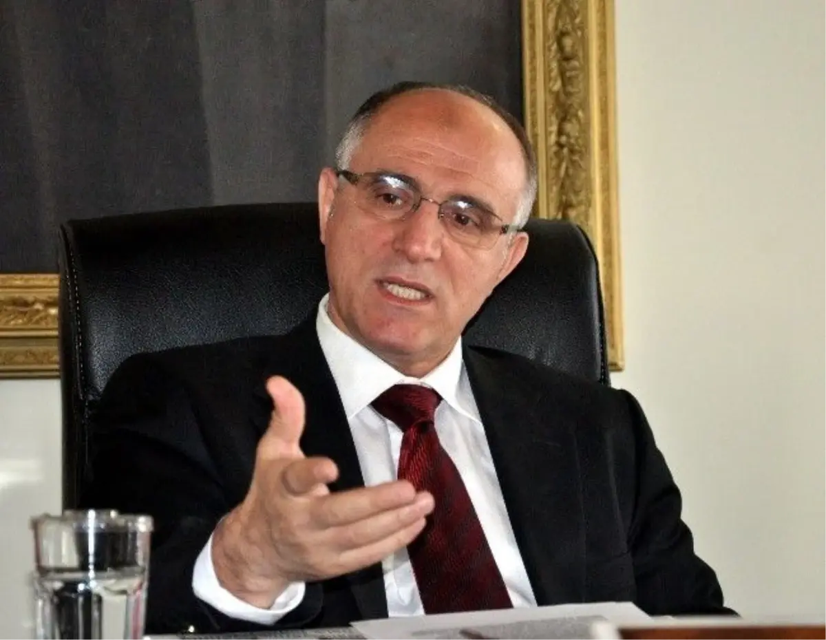 Şampiyon Sporcudan Vali Özçimen'e Ziyaret