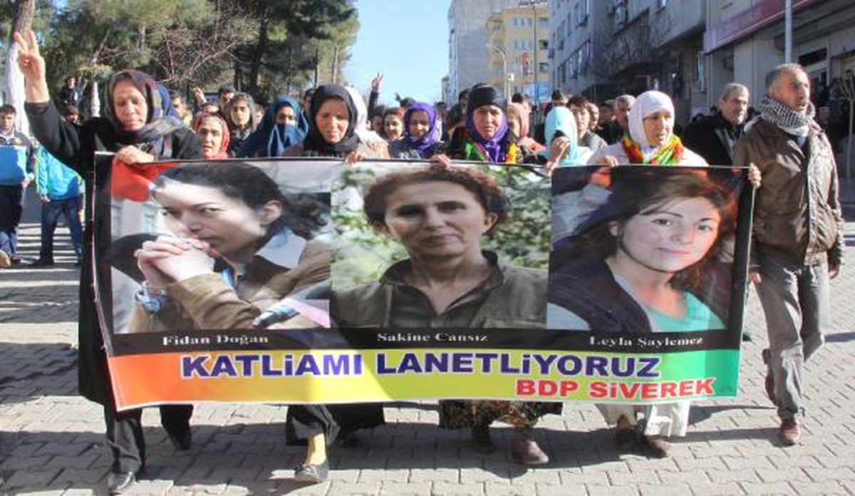 Siverek ve Viranşehir\'de BDP\'lilerden Protesto Yürüyüşü