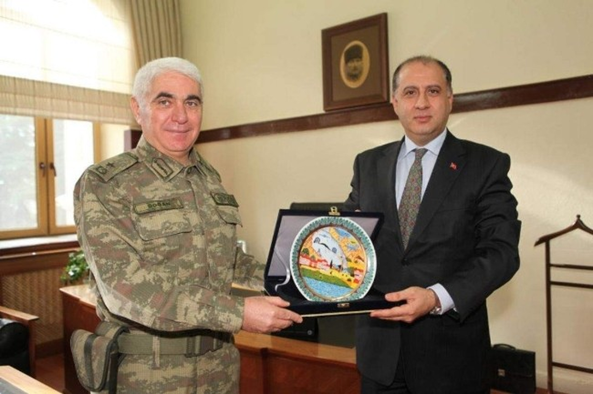 Tuğgeneral Doğan\'dan Vali Çomaktekin\'e Ziyaret
