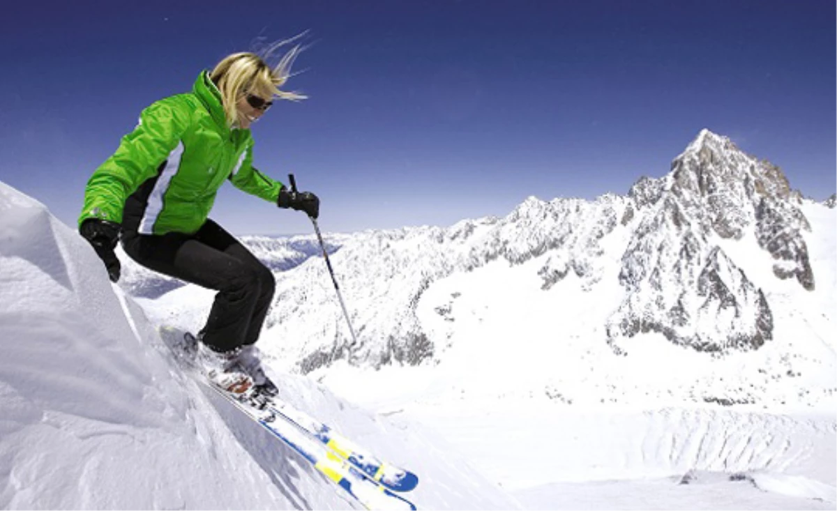Yurt Dışında Kayak Tatili Türkiye\'dekinin Dörtte Biri Fiyatına"