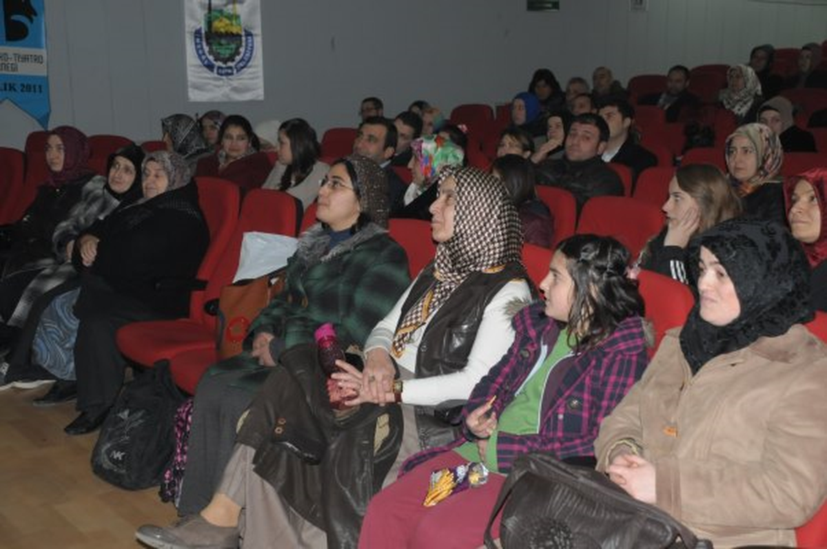 Ailelere Sınav Kaygısı ve Meslek Seçimi Semineri