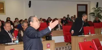 Aydın Belediye Meclisinde Gergin Anlar Yaşandı