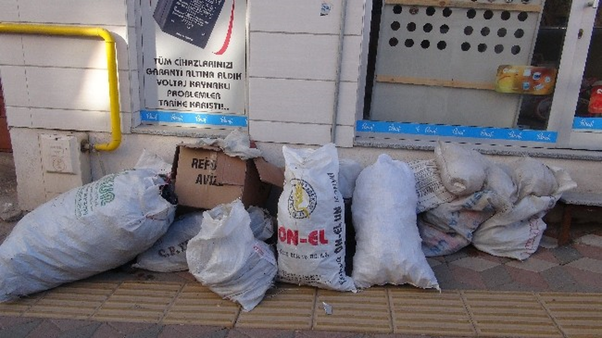 Aynı Caddede İki Hırsızlık