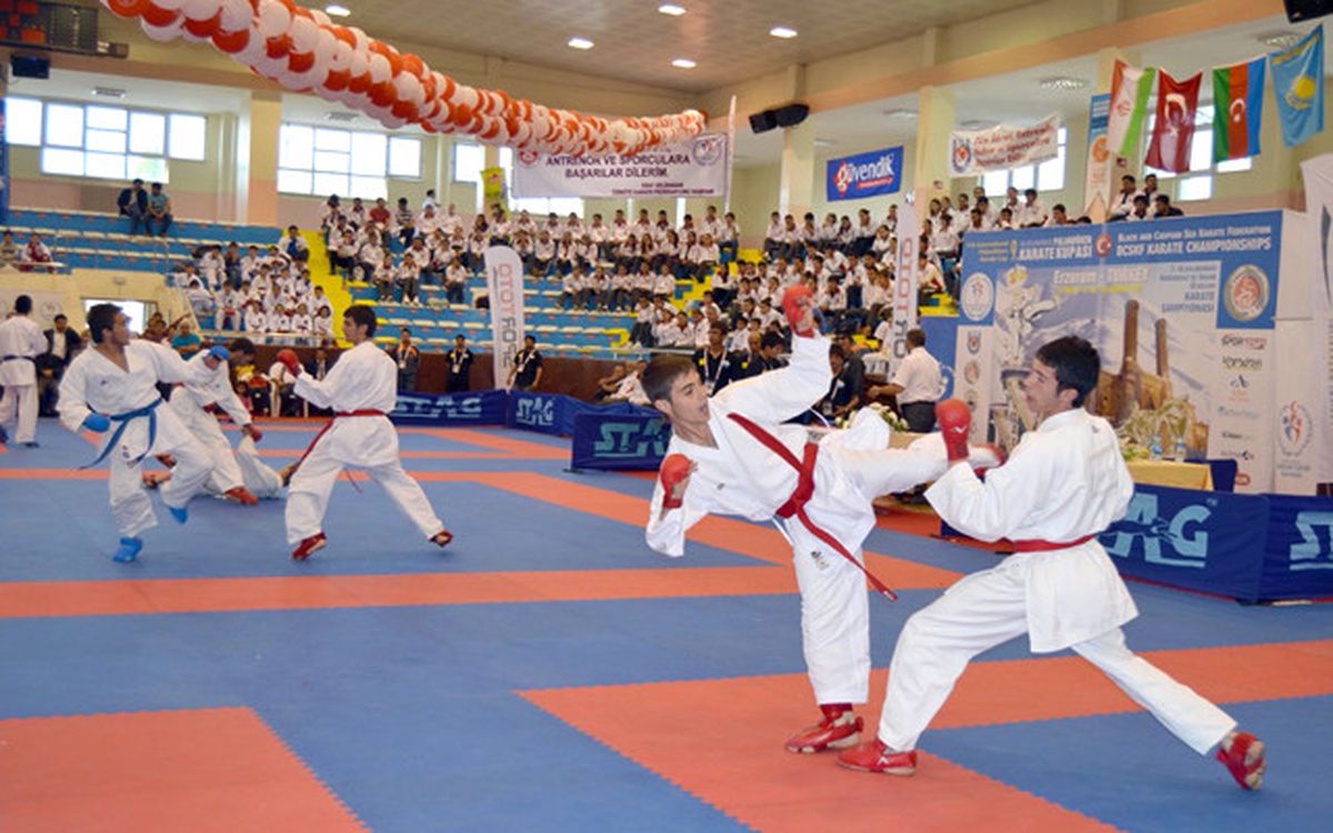 Erzurum\'da Liselerarası Karate İl Birinciliği