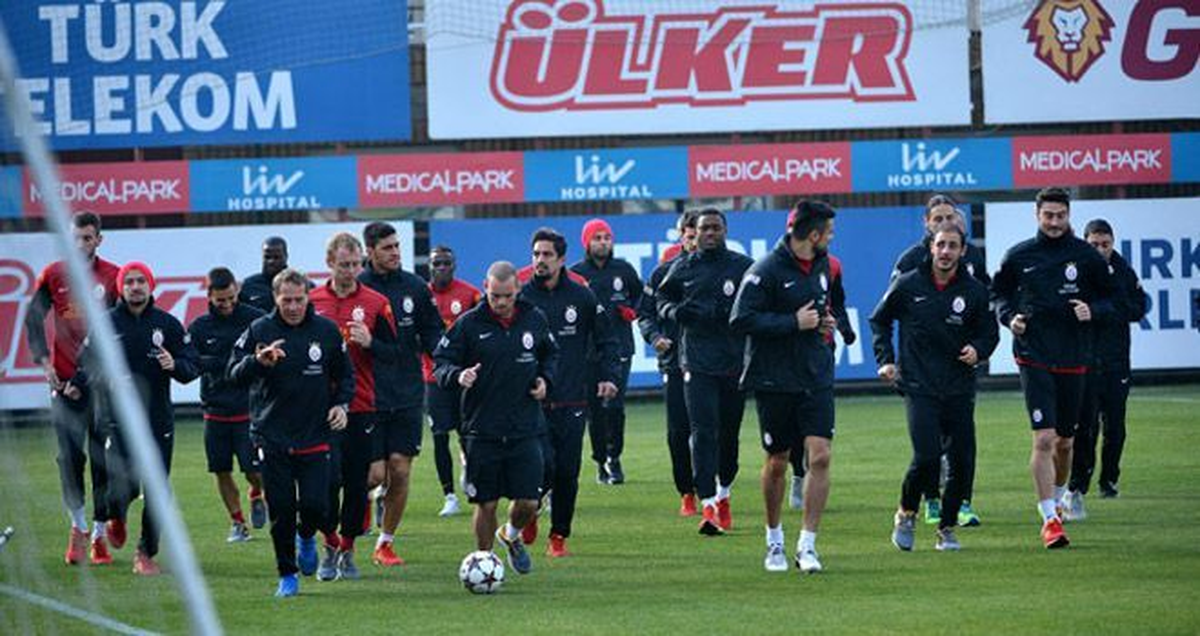 Galatasaray\'da İkinci Yarı Hazırlıkları Devam Ediyor