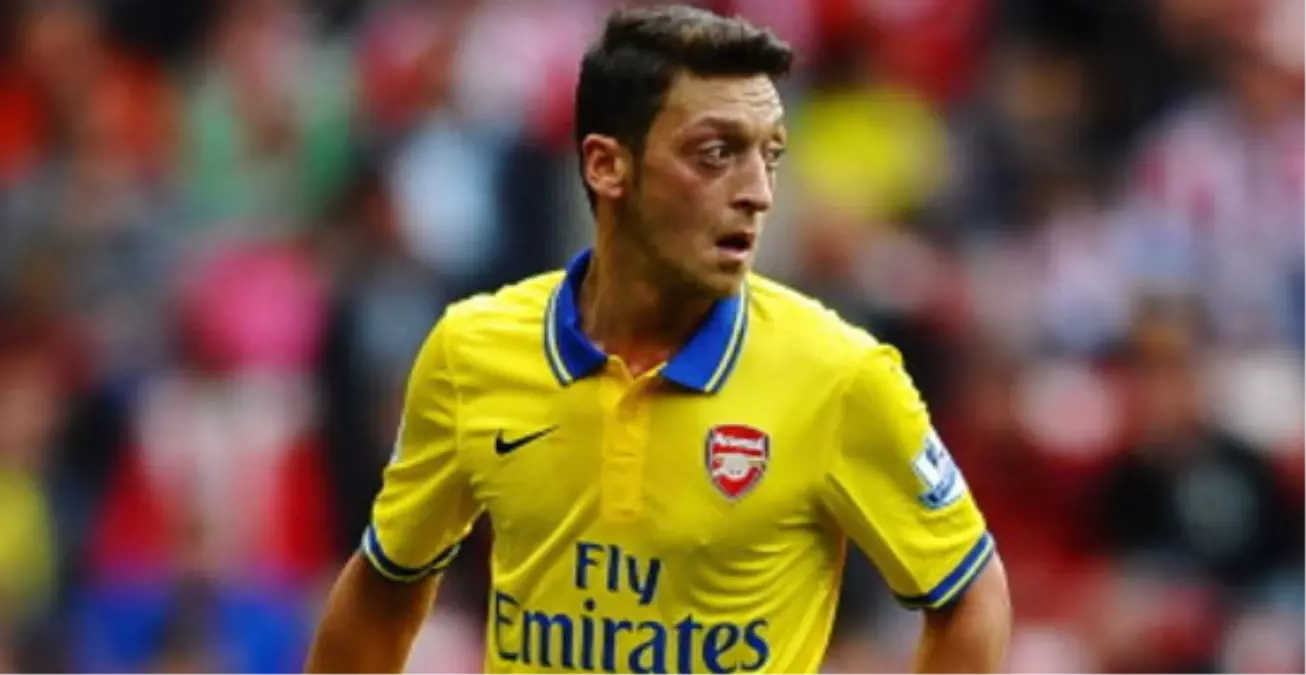 Mesut Özil, Almanya\'da \'Yılın Milli Futbolcusu\' Seçildi