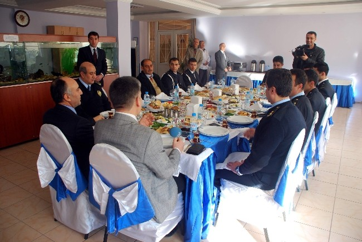 Polis Meslek Yüksek Okulu Öğrencileri Basın Mensupları ile Bir Araya Geldi