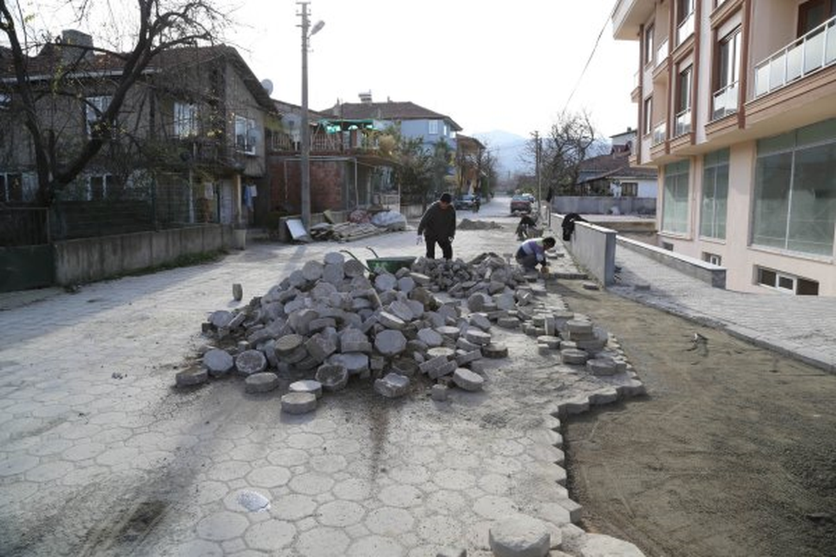 Sapanca\'da Parke Onarımları Sürüyor