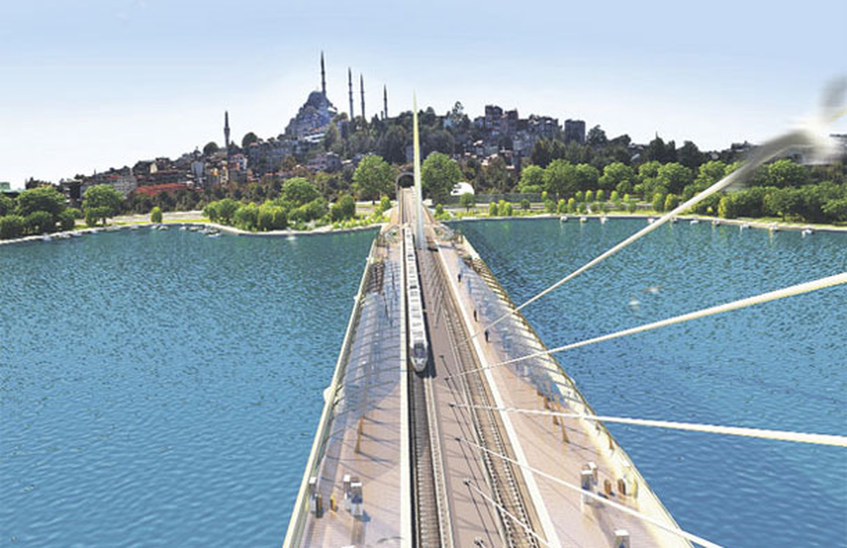 3. Boğaz Köprüsü\'nde Yolun Yarısı Geçildi