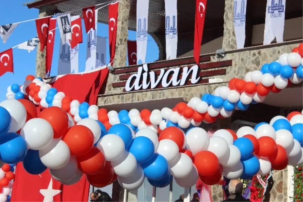 Abdurahmangazi Türbesinde Divan Restoran Hizmete Açıldı