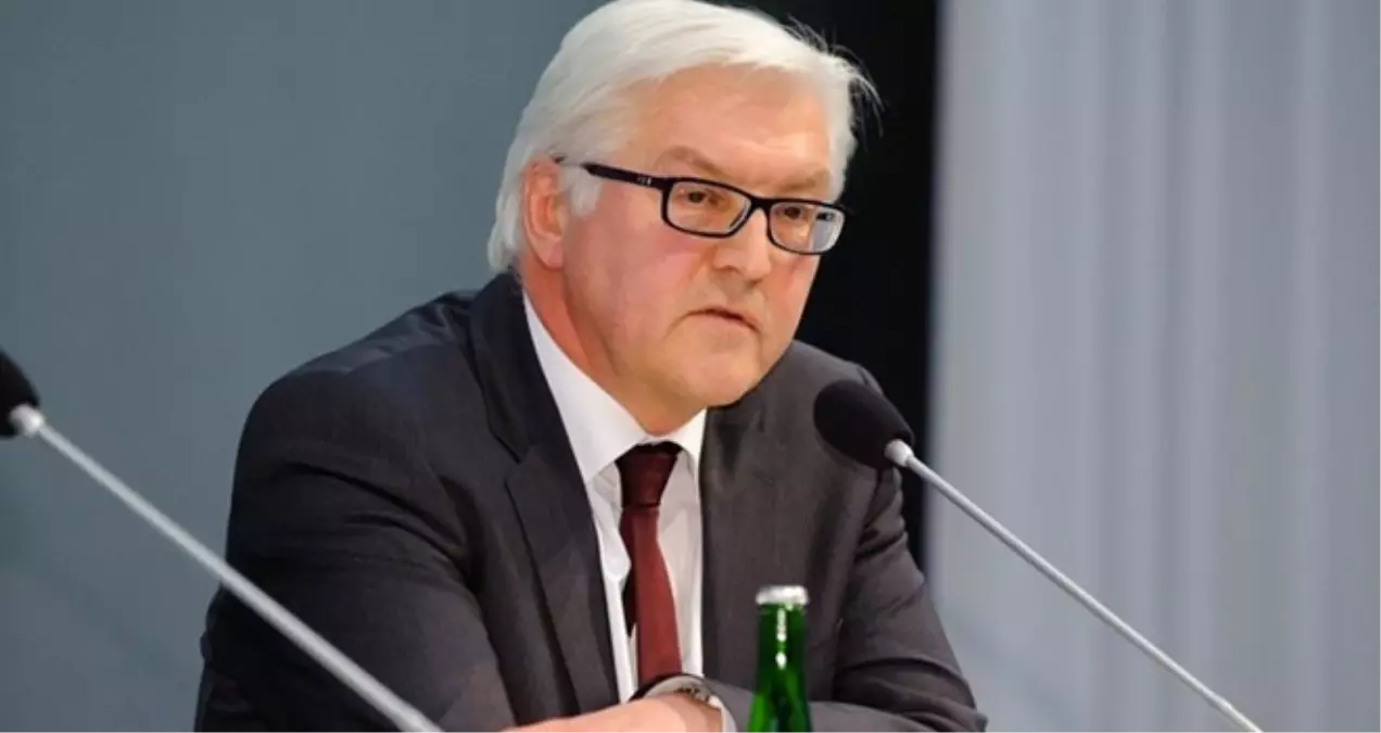 Almanya Dışişleri Bakanı Steinmeier Atina\'da