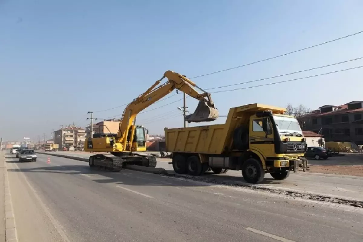 Büyükşehir\'den Çevre Yolu\'na Düzenleme