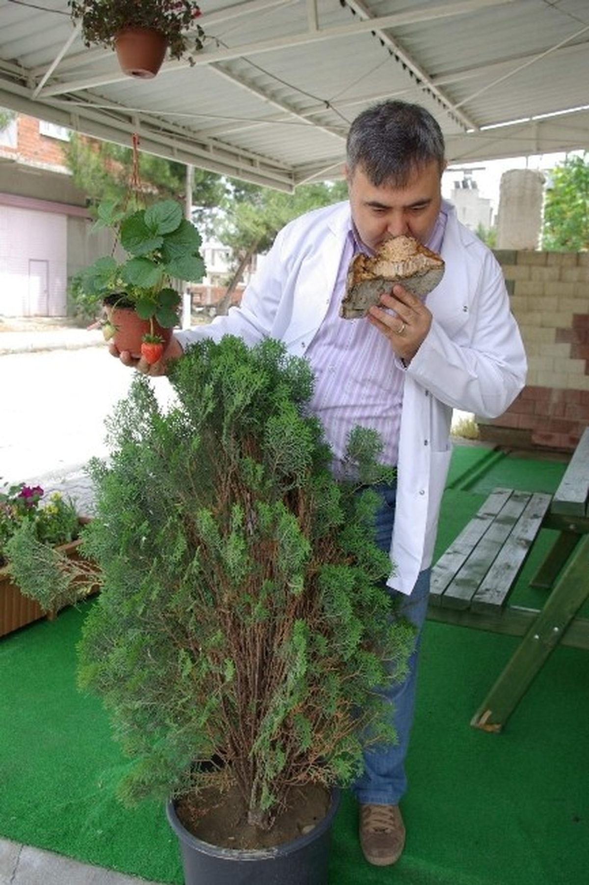 Ege Lokmanı Güngör\'den Akciğer Kanserine Karşı Uyarı