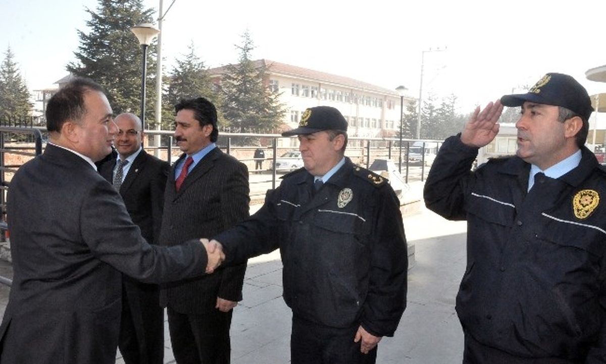 Emniyet Müdürü Sabri Durmuşlar Bursa\'ya Gitti