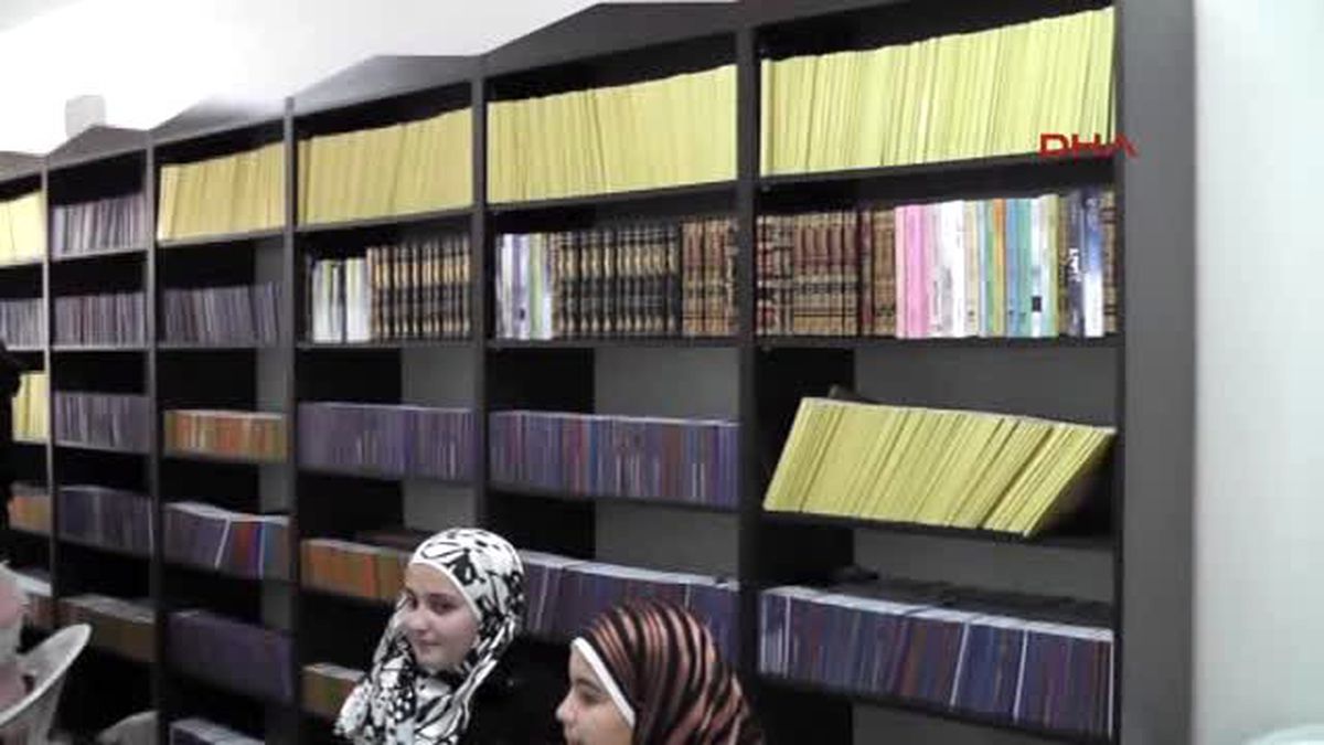 Suriyeli Sığınmacılara Kütüphane