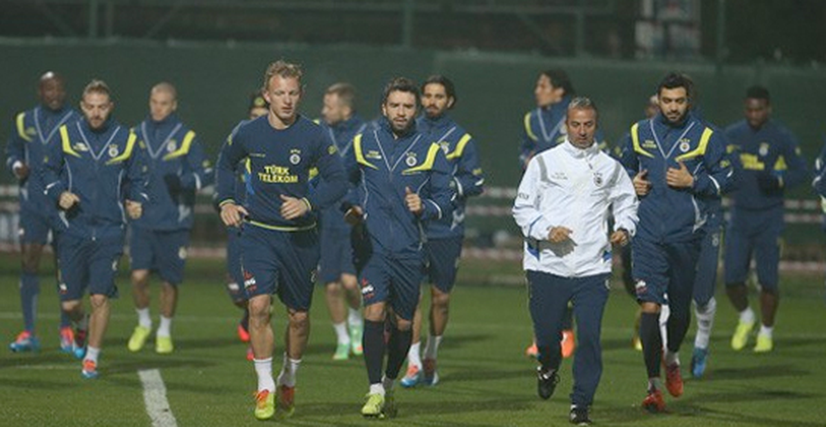 Fenerbahçe, İkinci Yarı Hazırlıklarını 2 Eksikle Sürdürdü