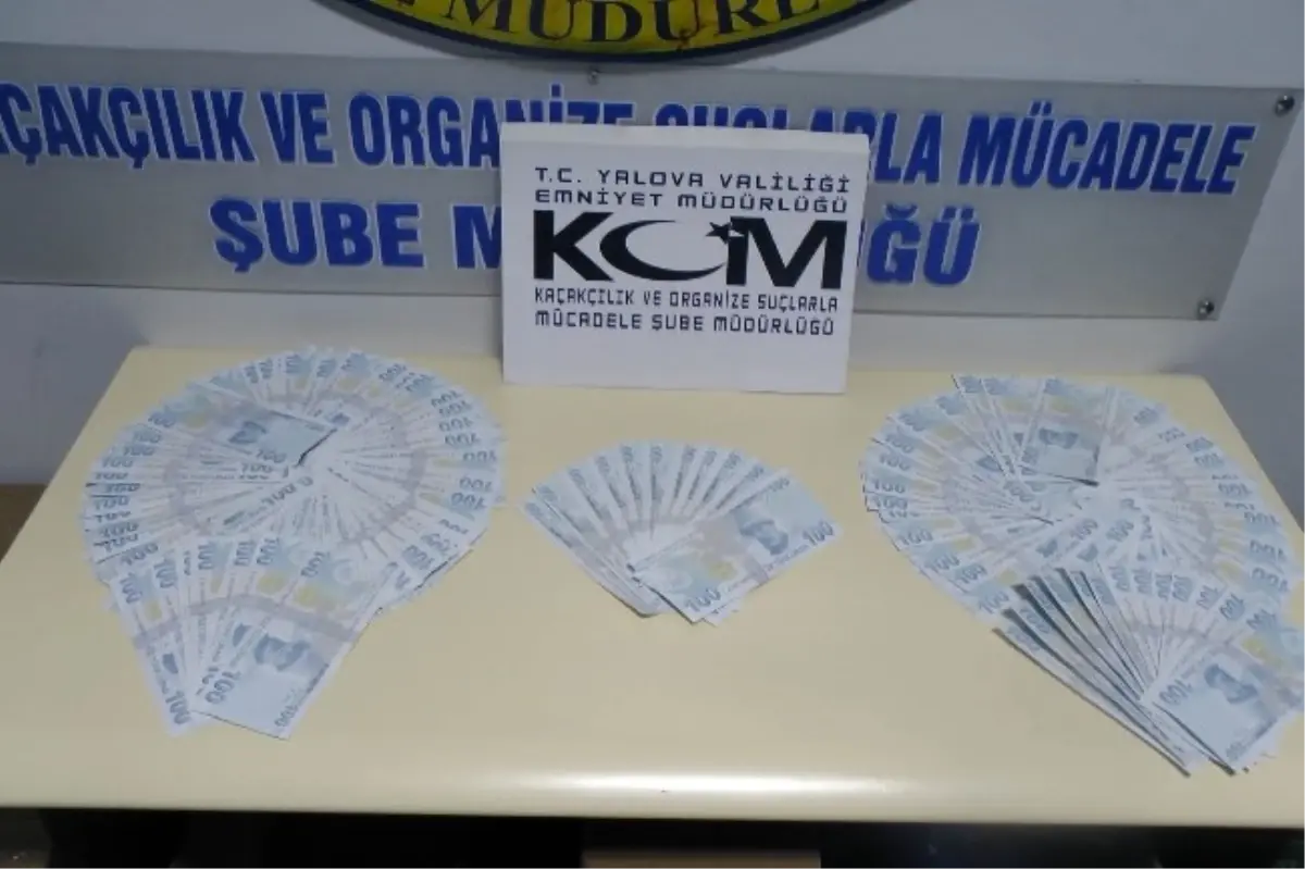 Sahte Parayla Benzin Almak İsteyince Yakalandılar