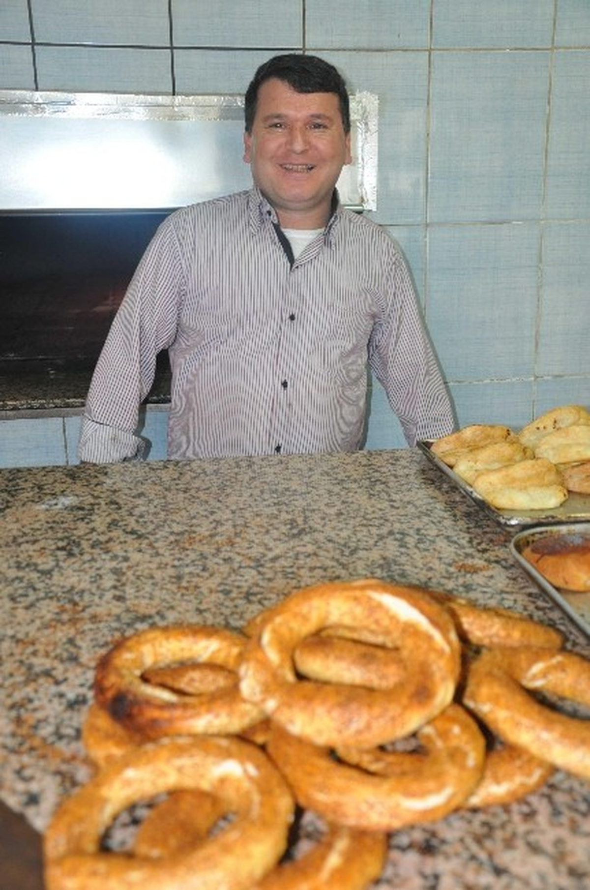 Simitçi Hırsızları Kameraya Takıldı