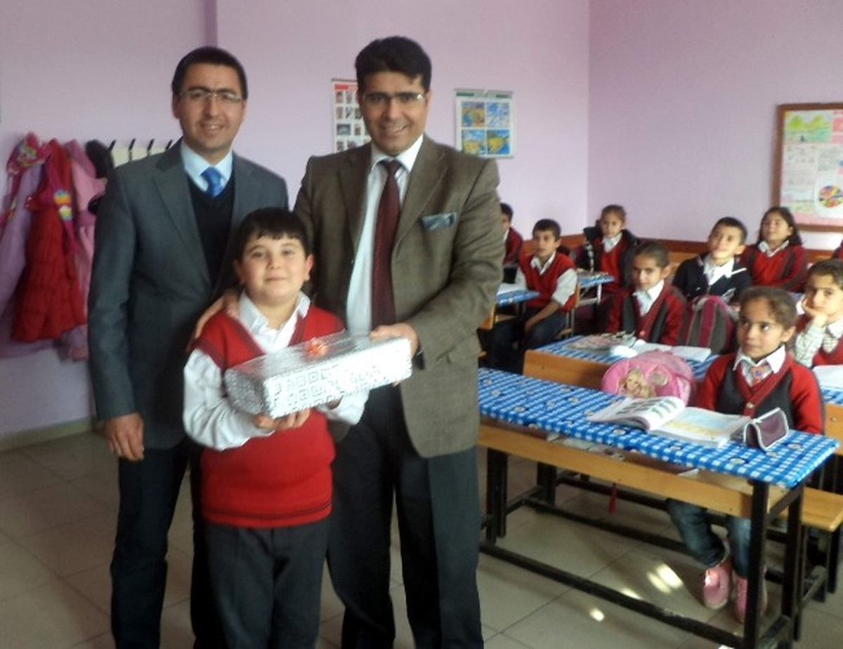 Sincikli Minik Öğrenci Türkiye Birincisi Oldu