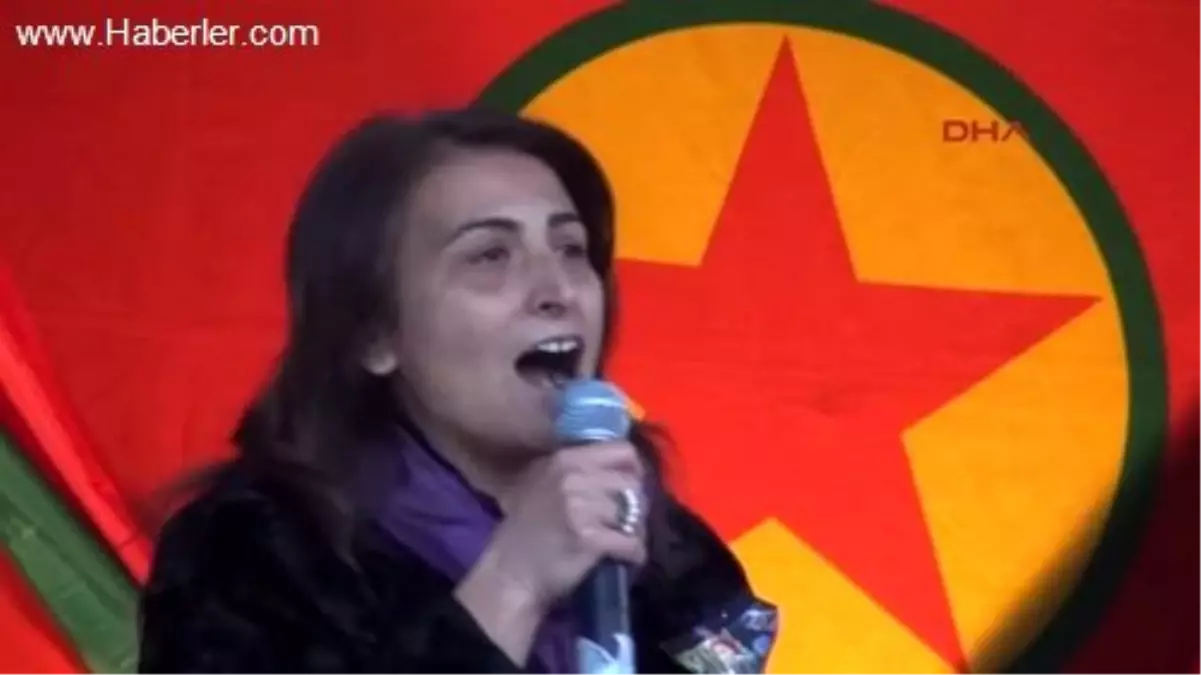 2paris\'te Öldürülen Üç PKK\'lı Kadın İçin Yürüyüş