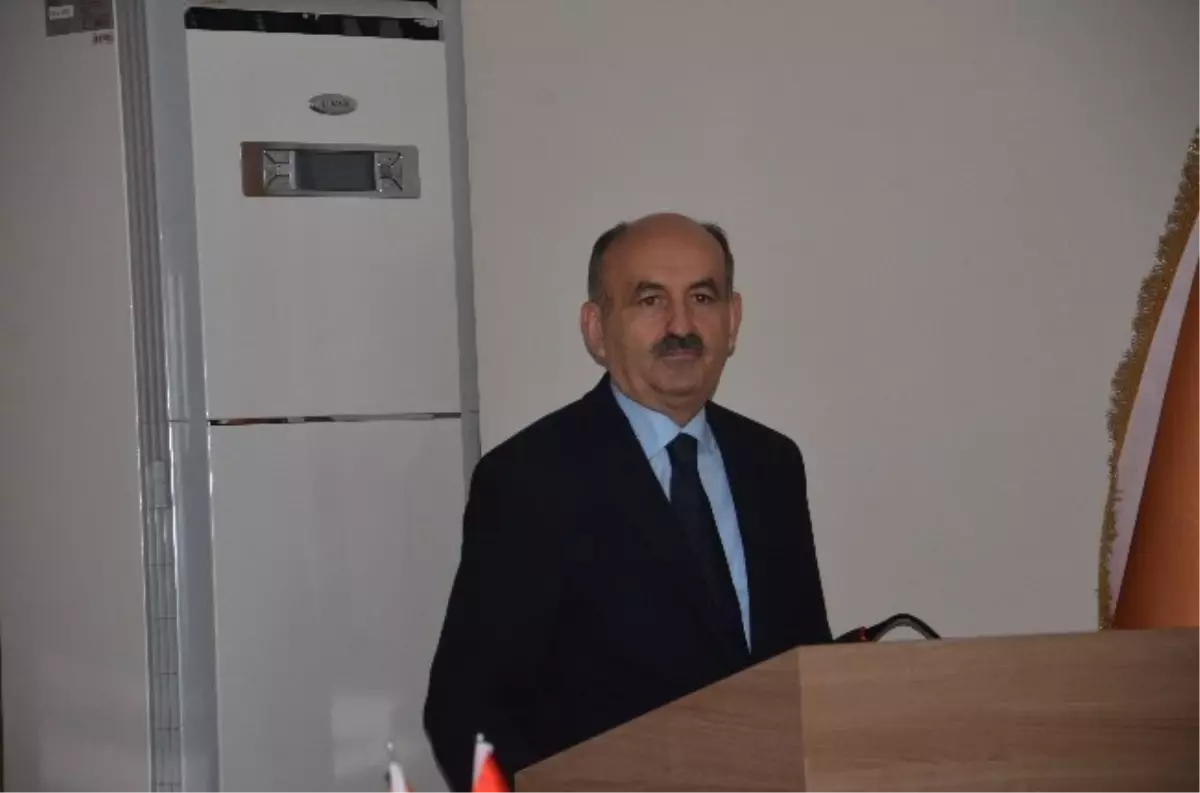 Bakan Müezzinoğlu: "Türkiye\'nin Artık Kanser İlacı Buluşunu Dünyaya Sunması Gerekiyor"