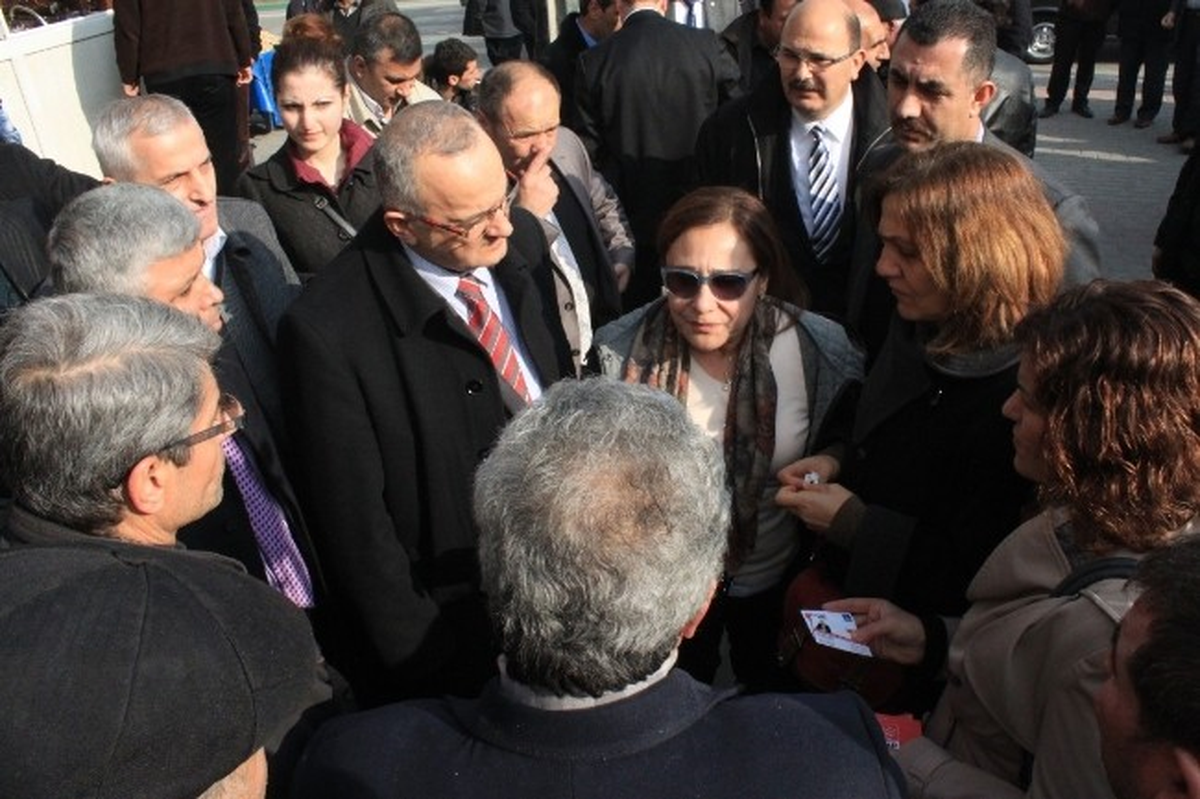 Necati Şahin Vatandaşların Kandilini Kutladı