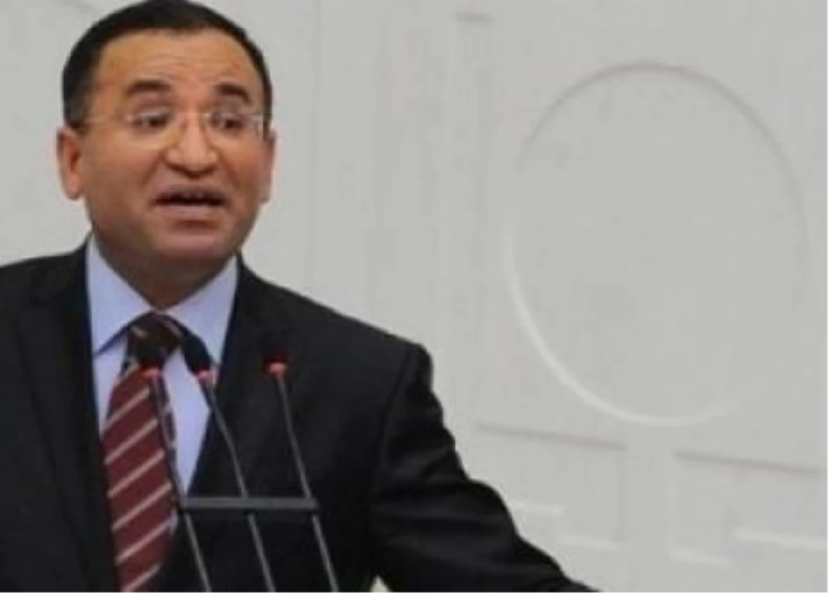 Adalet Bakanı Bozdağ: Parlamento Mahkeme Salonlarına Döndü