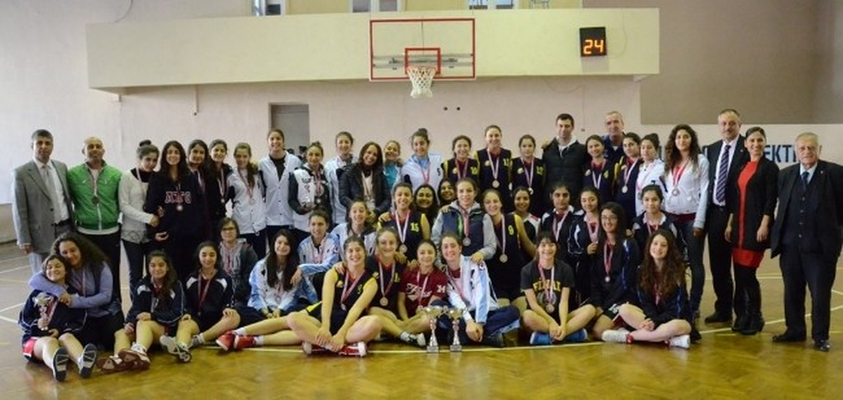 Adana\'da Genç Kızlar Okullararası Basketbol İl Birinciliği