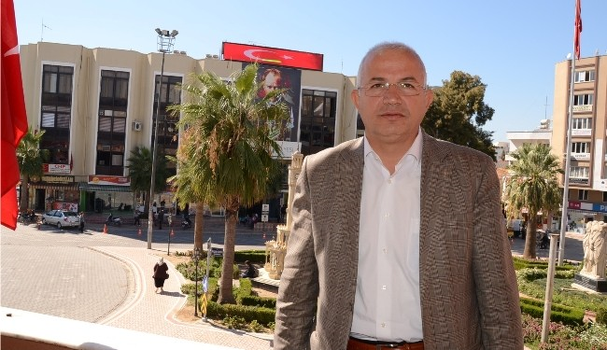 AK Parti\'nin İlçe Adayları 19 Ocak\'ta Açıklanıyor