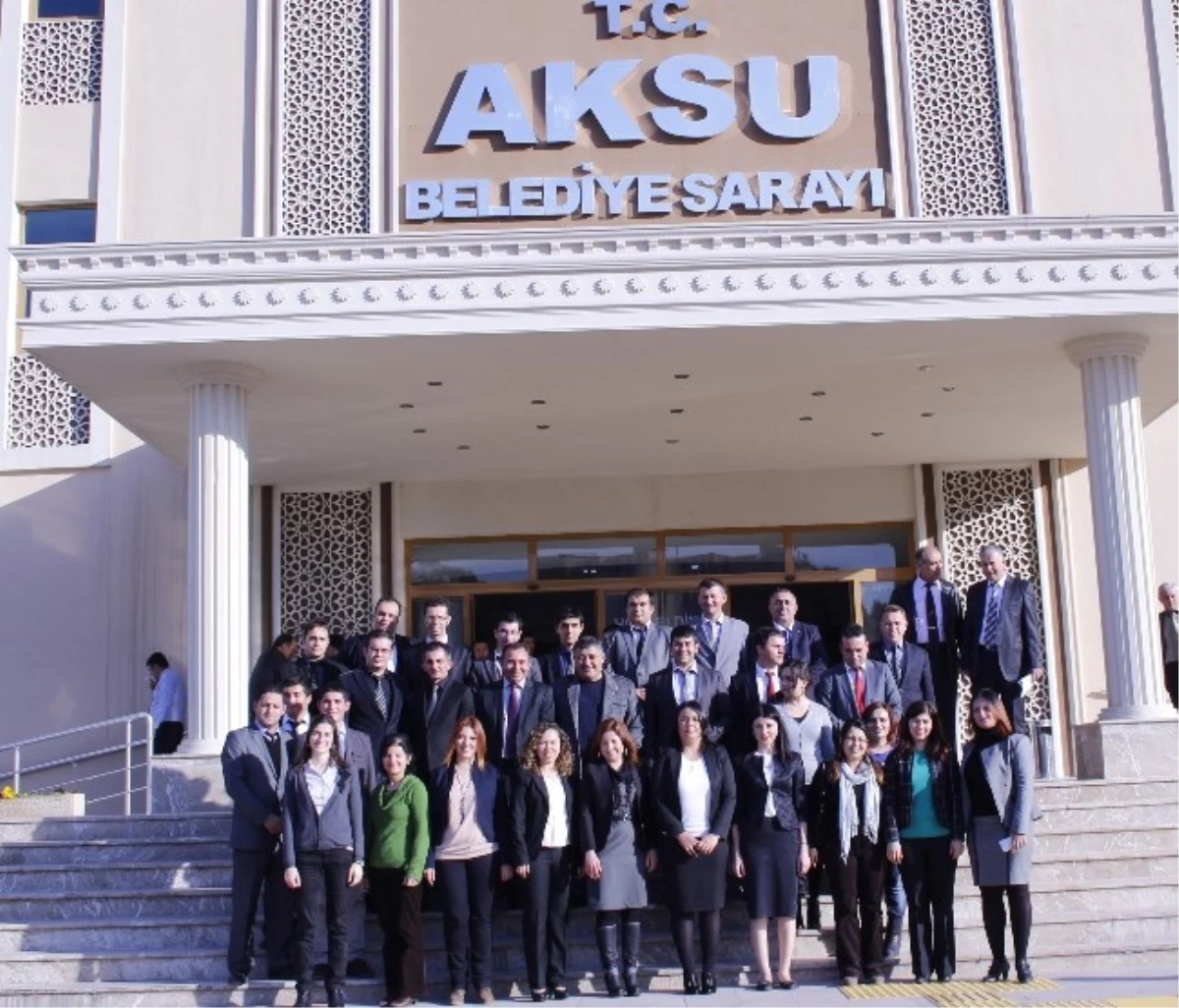 Aksu\'da Yeni Memurların Yemin Töreni