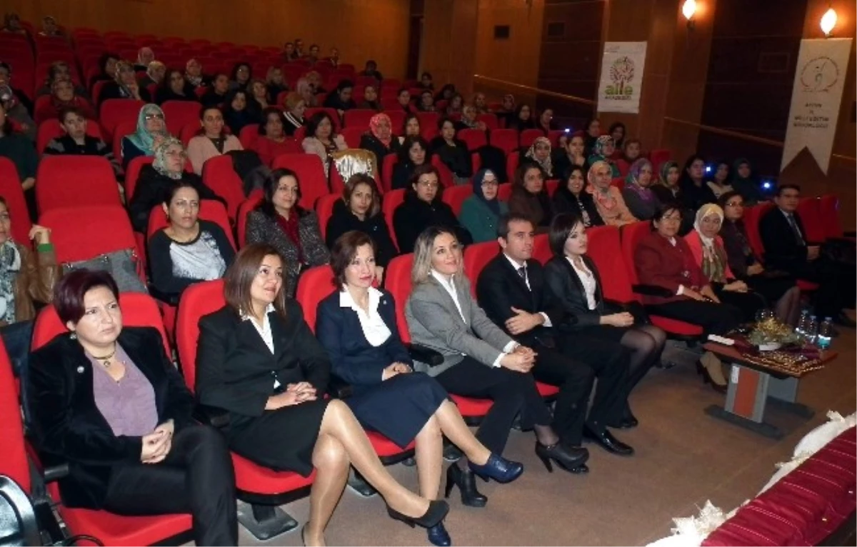 Aydın\'da \'Aile Akademisi\' Projesinde Üçüncü Eğitim Programı Tamamlandı