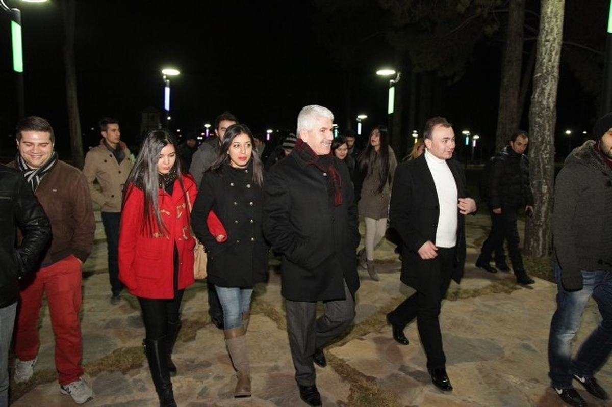Başkan Sakallı Gençlik Meclisi Üyeleri ile Birlikte