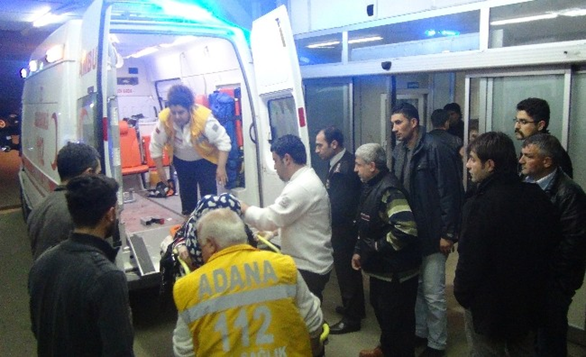 Çatıdan Atlayıp Bayılan Genç Kızı Polis Buldu